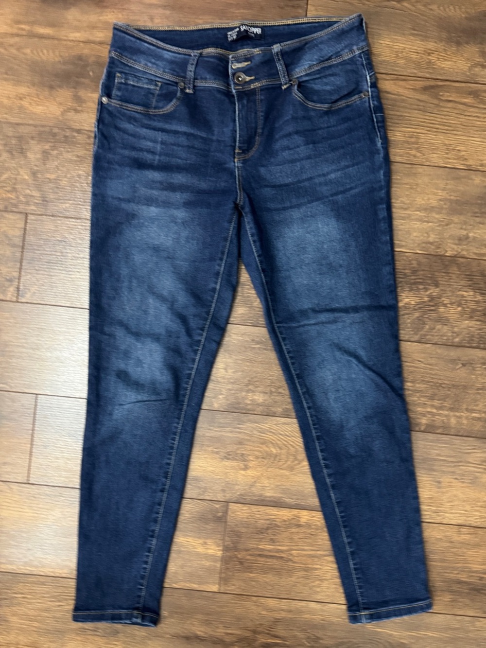 Sandpiper Women’s Dark Indigo Skinny Jeans with Stretch Fit